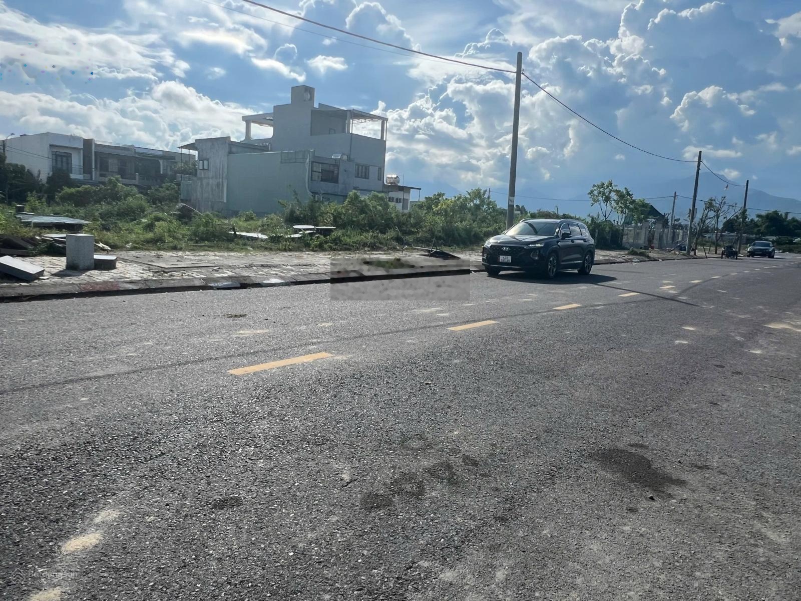 Cam kết rẻ nhất thị trường mặt tiền đường 10,5m Bàu Nghè 5 - Hoà Sơn 6 gần chung cư sắp xây, giá rẻ