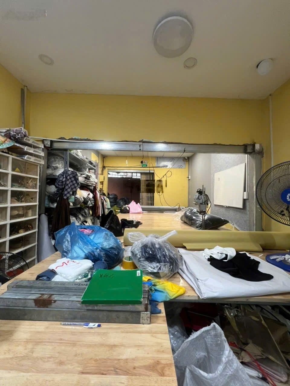 Cần bán trước tết nhà Nguyễn Phúc Chu P15 Tân Bình