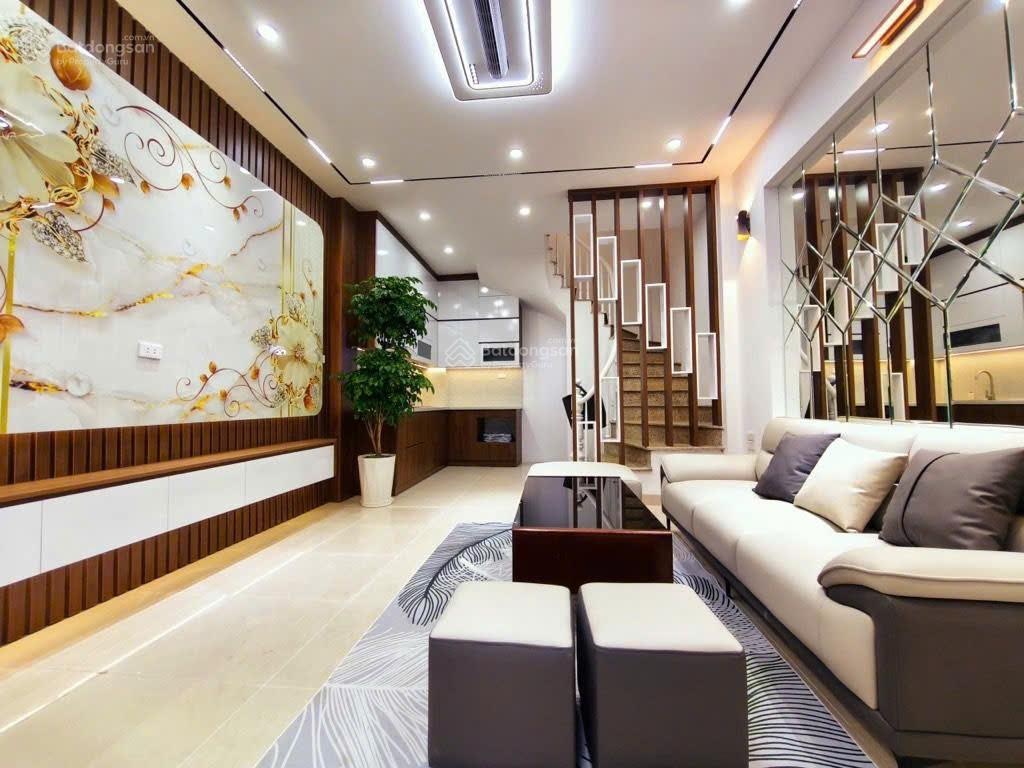 H.i.ế.m - 9,25 tỷ nhà đẹp ngõ thoáng sáng vài bước ra phố, tiện ích bạt ngàn, giá net đẹp