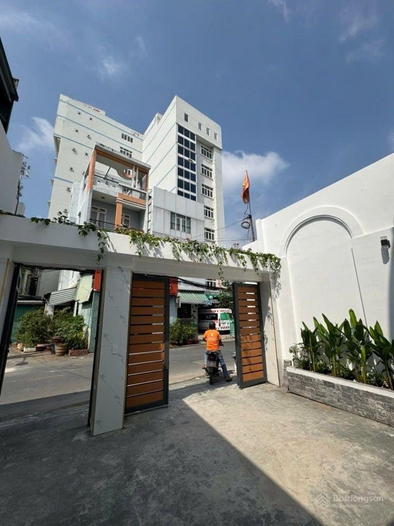 Mặt tiền KD, villas mới đón Tết, 117,2m2, 2 tầng, gần TTHC, Vincom Dĩ An, HCM chỉ 7,9 tỷ