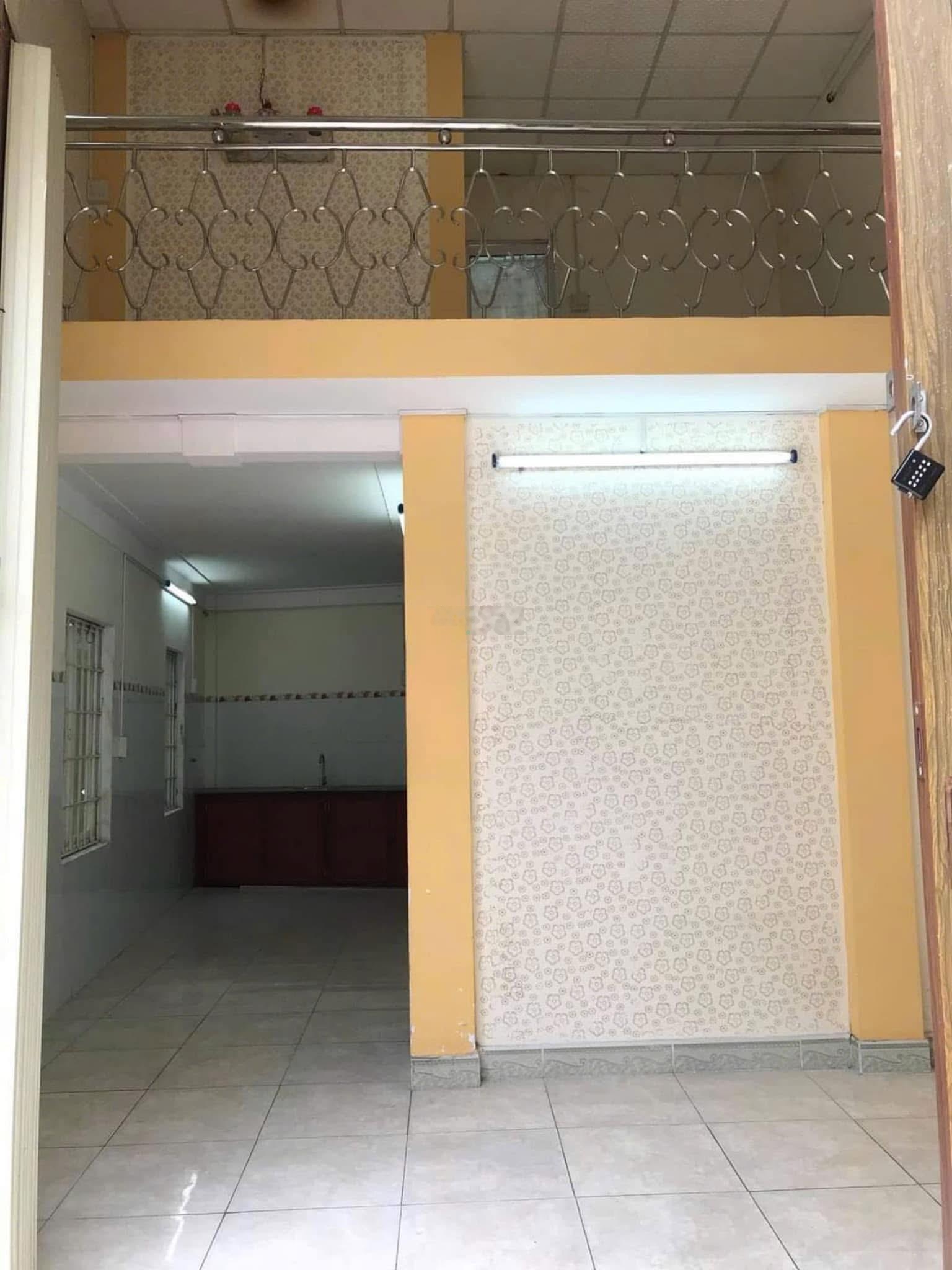 Cho thuê Nhà riêng tại Tây Sơn thông thành thái, 4 triệu, 42m2, 2PN, 2WC, Chính chủ,