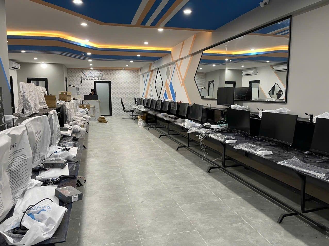 Mặt tiền kinh doanh 21*21m đường võ hoành tiện kinh doanh các ngành nghề