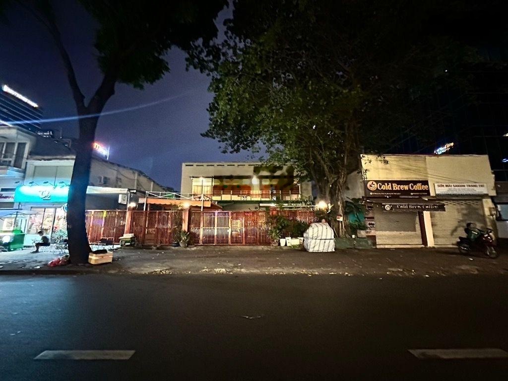 Đất kim cương, 1.250 tỷ, 1.317m2 đất, Mạc Đĩnh Chi, TT Q1, GPXD 16 tầng + 3 hầm