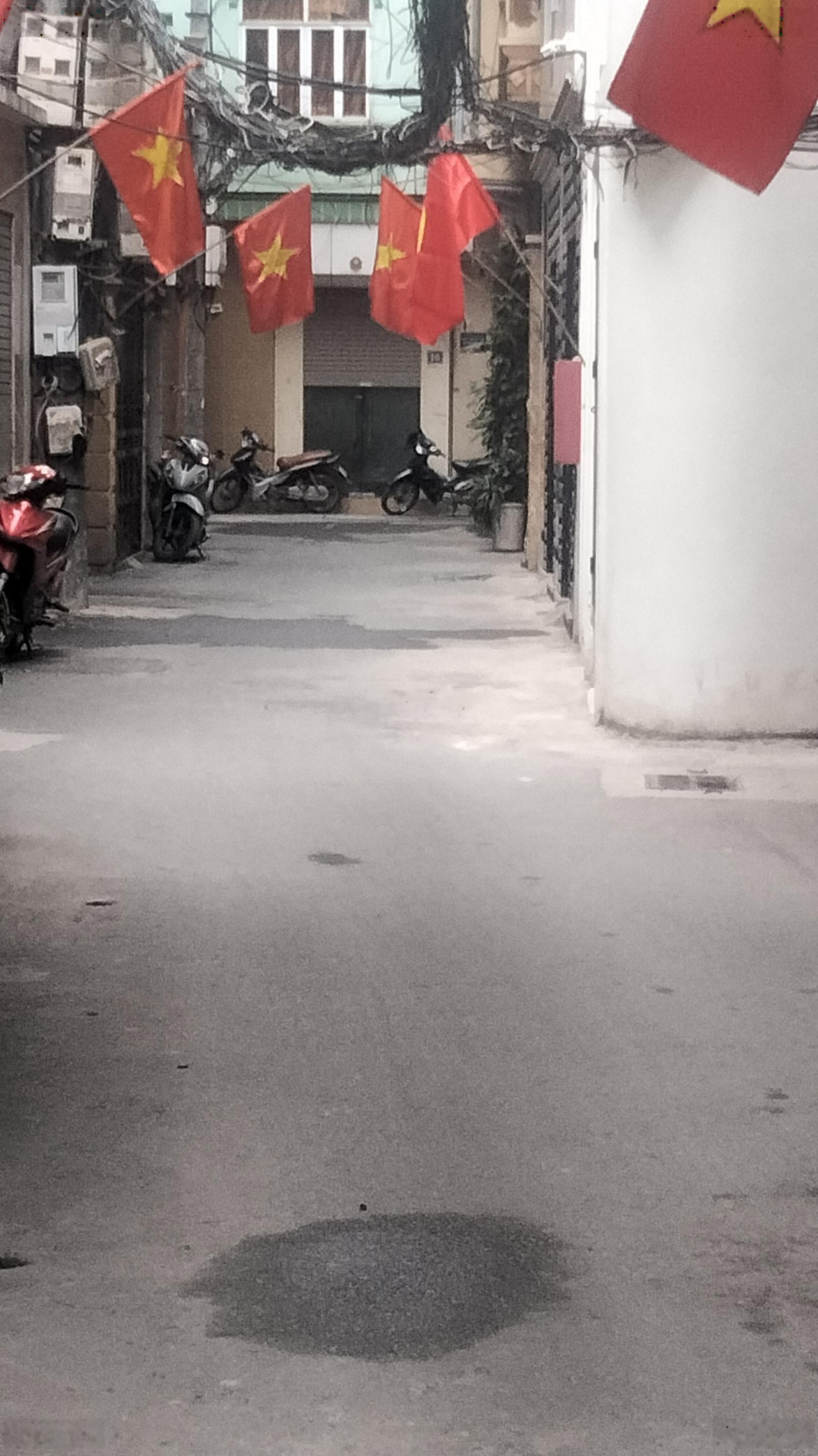 Bán toà CCMN phố Khương Trung. Thanh Xuân DT 112m x 8T. MT 8,6m. Giá 35.82 tỷ