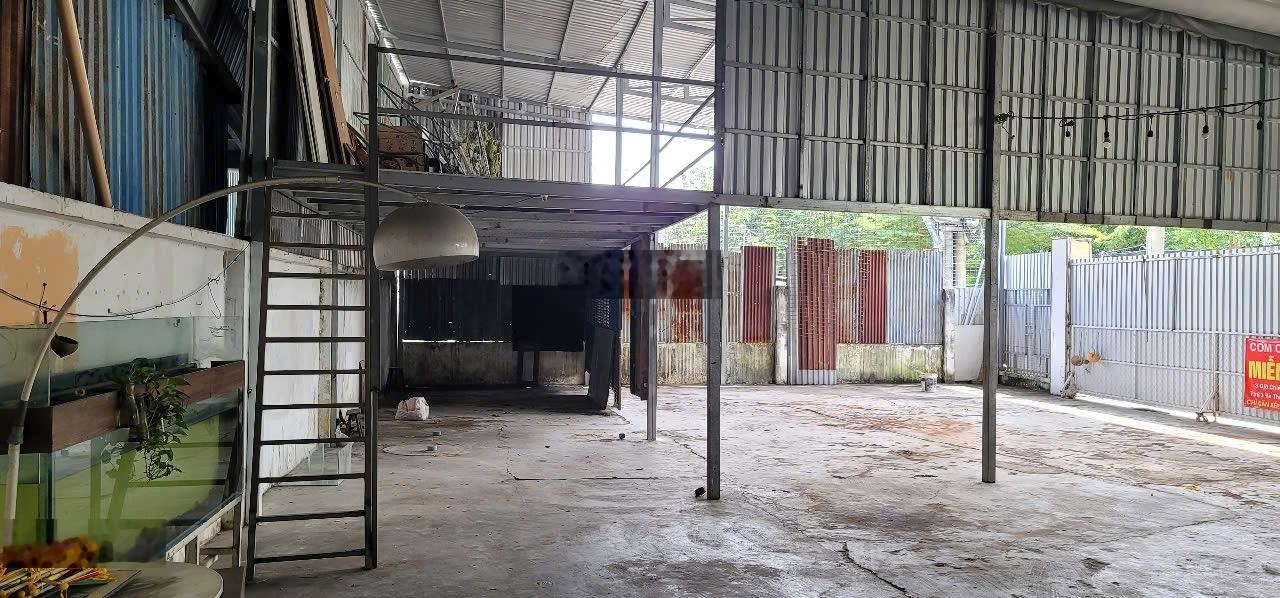 378m2 căn góc nhà và mặt bằng MT Nguyễn Văn Tạo, khu ĐT cảng Hiệp Phước