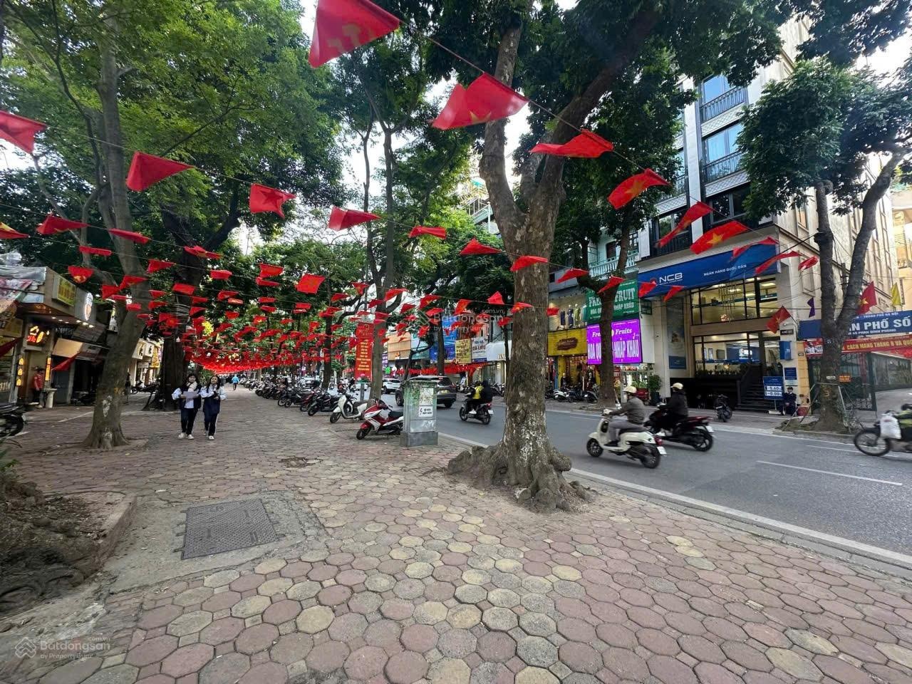 Cho thuê cửa hàng mặt phố Phan Đình Phùng 50m2 27tr