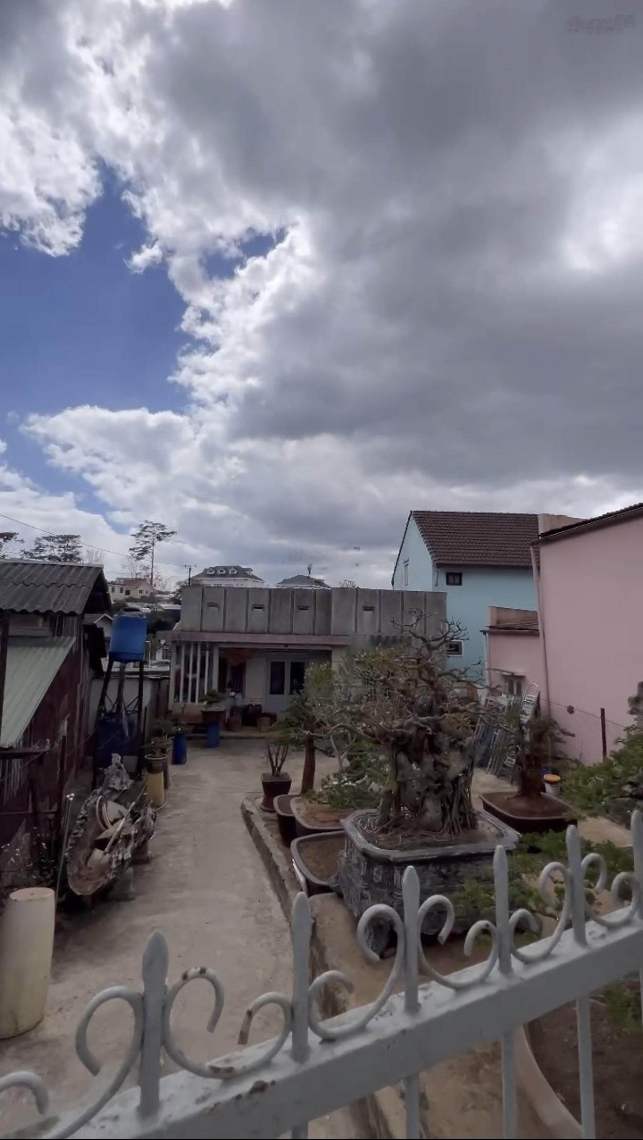 Nhà cấp 4 hẻm ô tô lớn sổ riêng Cô Giang, Phường 9, Đà Lạt 15 tỷ