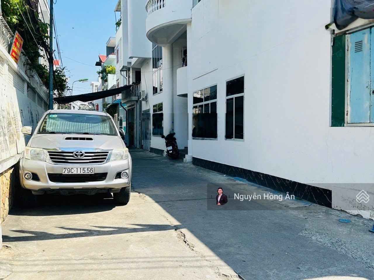 Hàng hot - bán nhà cấp 4 hẻm ô tô gần biển, Phước Long Nha Trang, vị trí siêu đẹp, giá 5,8 tỷ TL