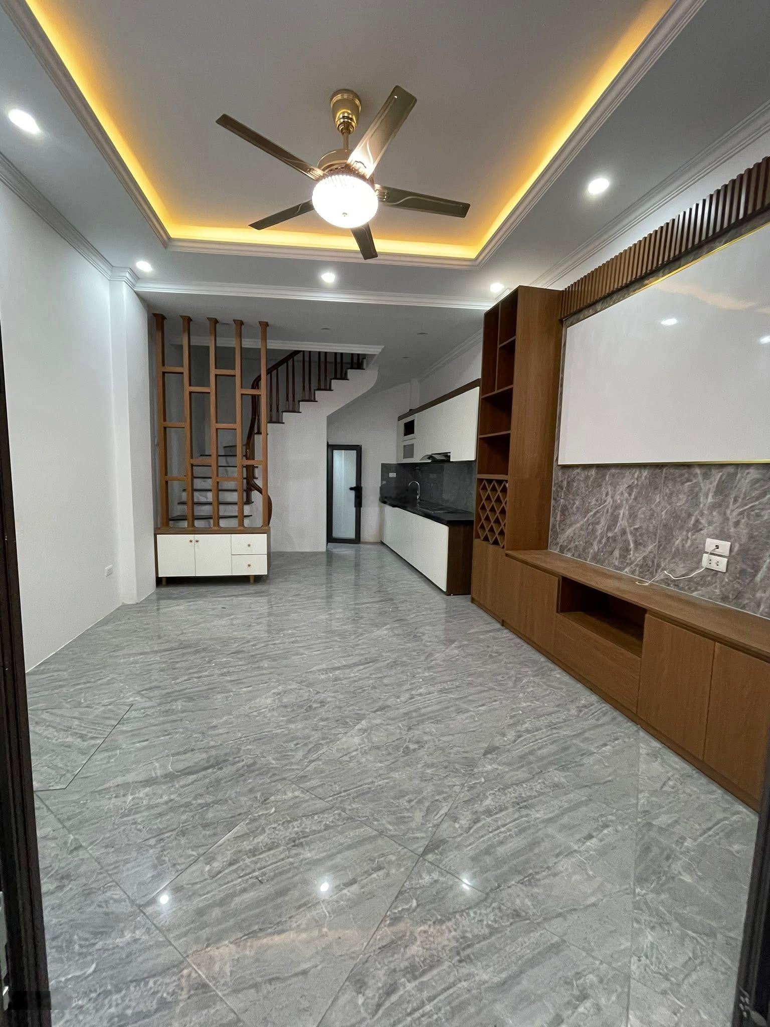 Bán nhà xây mới 2 tầng đường Tả Thanh Oai