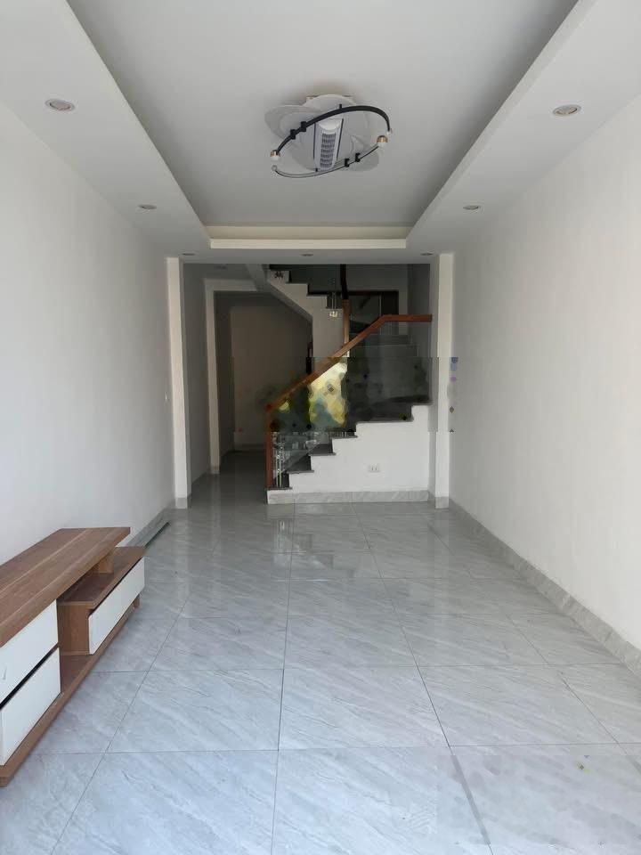 Bán nhà 2 tầng 39m2, 2PN, 2WC tại Kim Giang, 2,3 tỷ, Thanh Trì, HN siêu hot, xây mới