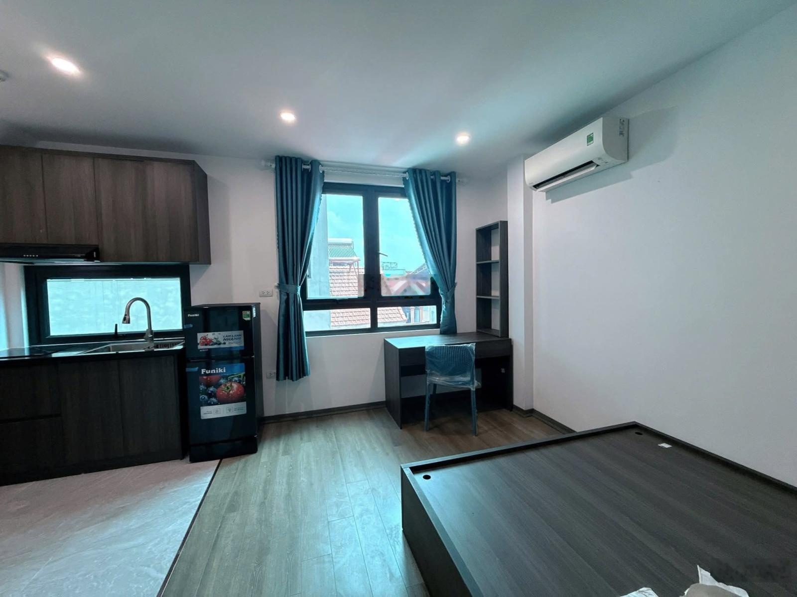 Chính chủ bán gấp căn Lê Đức thọ 15 phòng 65m2 x 7 tầng thang máy giá 16 tỷ lh Hiệp 0943609595