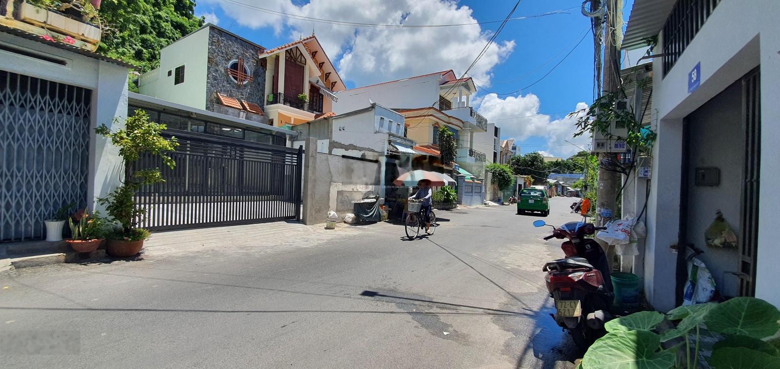 Bán đất sát biển Bãi Trước, P1 (DT: 285.5m2) + vị trí đẹp xây dựng được cao tầng + giá cực tốt