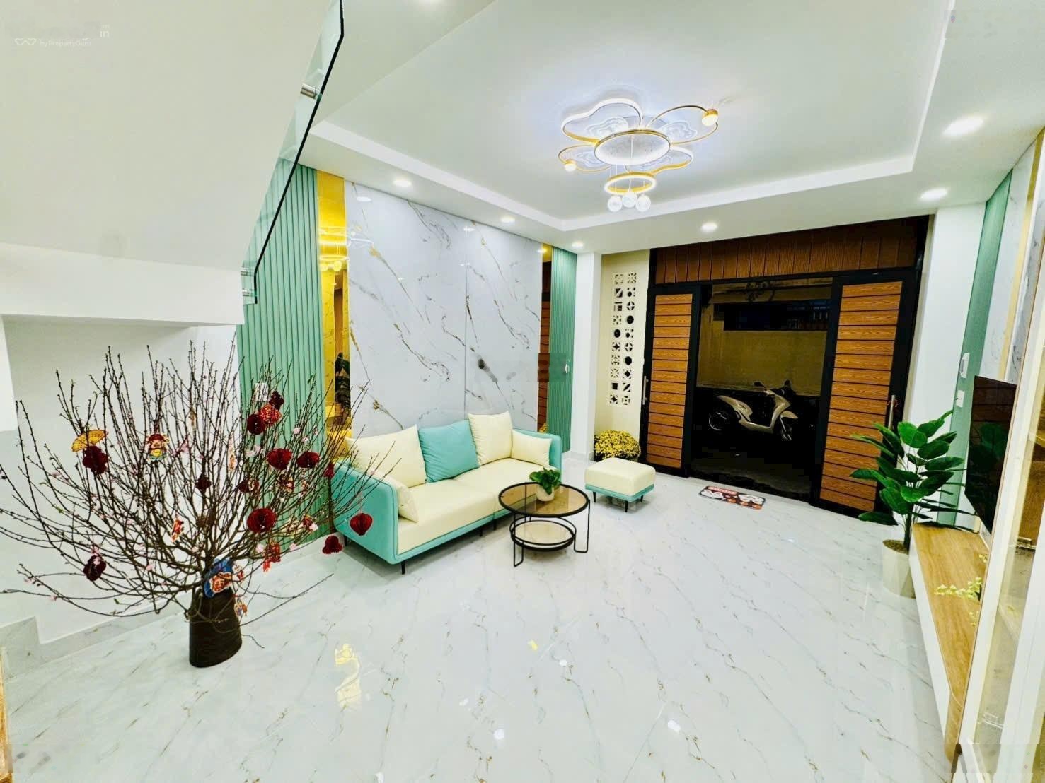 Hẻm 5 m thông đường Thích Quảng Đức, P5, QPN