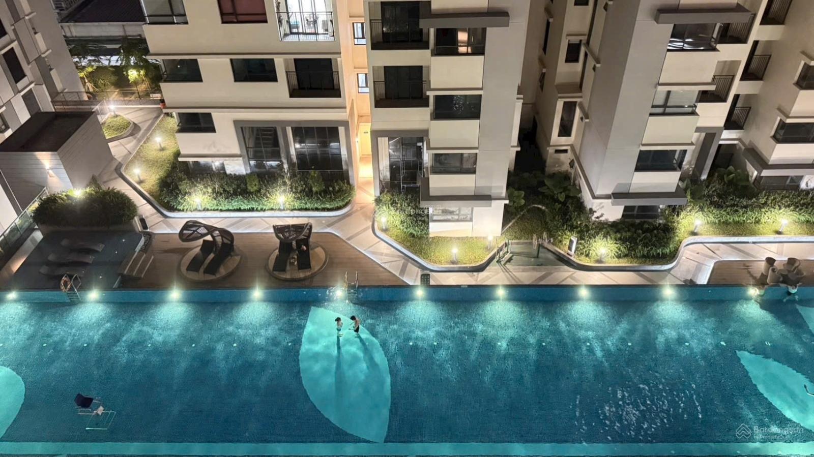 Duy nhất 1 căn độc quyền view hồ bơi, TT 30% nhận nhà, giá rẻ nhất QL13 43tr/m2, cho thuê 15tr/th