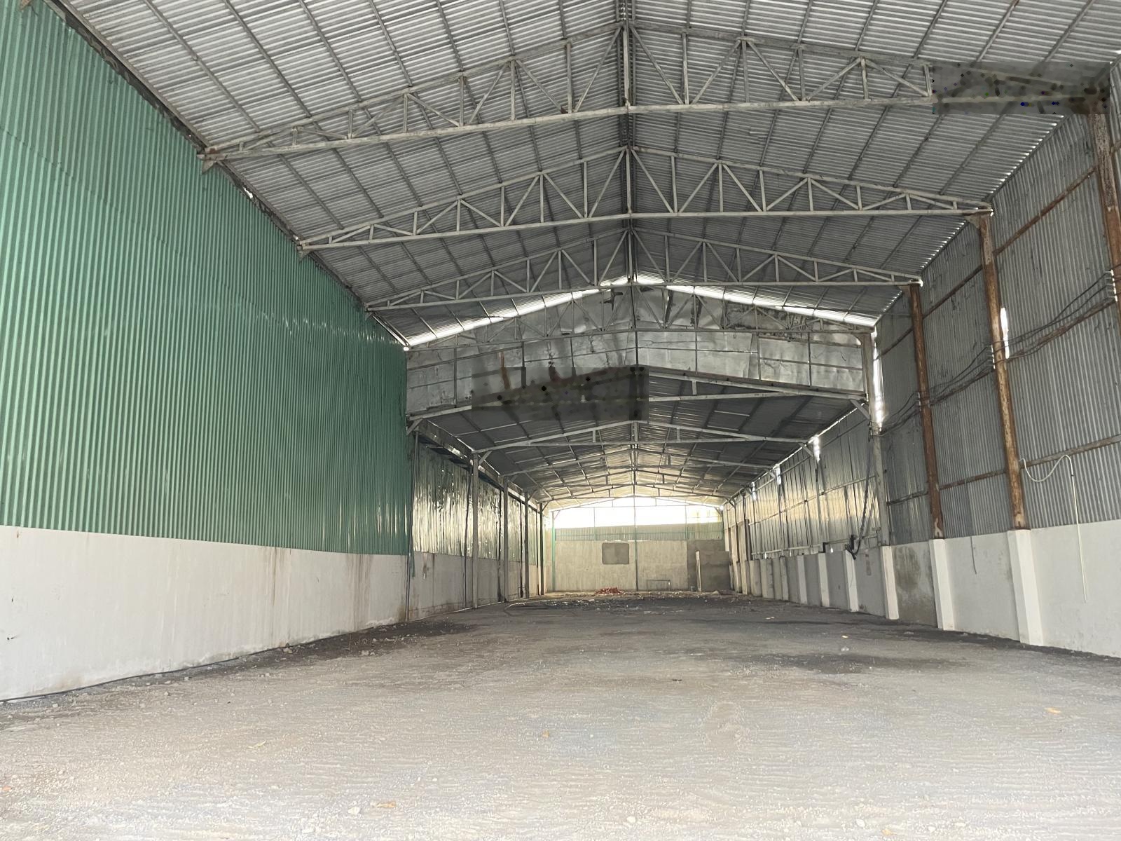 Cho thuê kho, nhà xưởng 1700m2, giá cực chất 60 nghìn / m2 tại Đoàn Nguyễn Tuấn