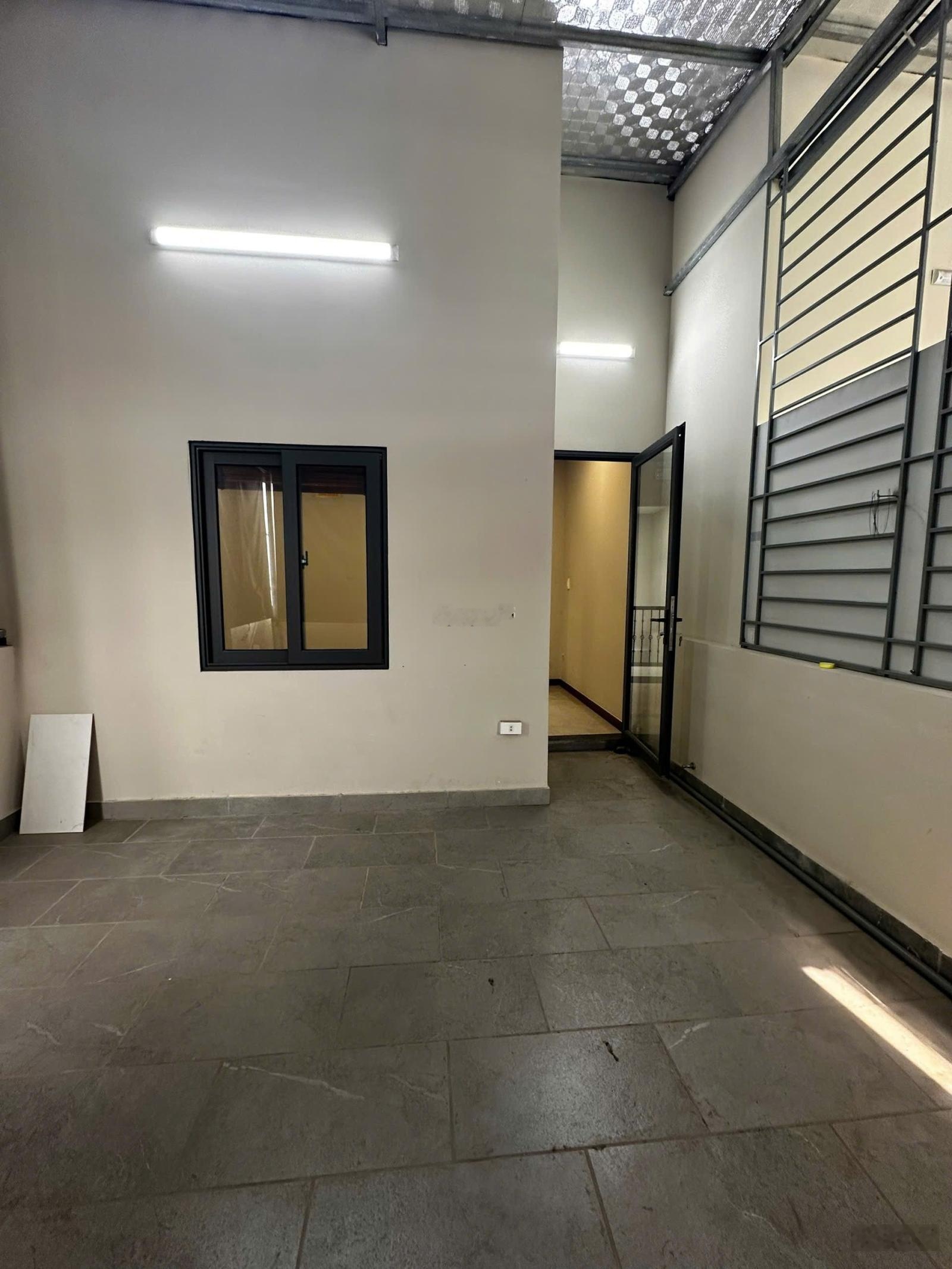 Cực hiếm đầu tư 1 nhà ra cầu trần hưng đạo