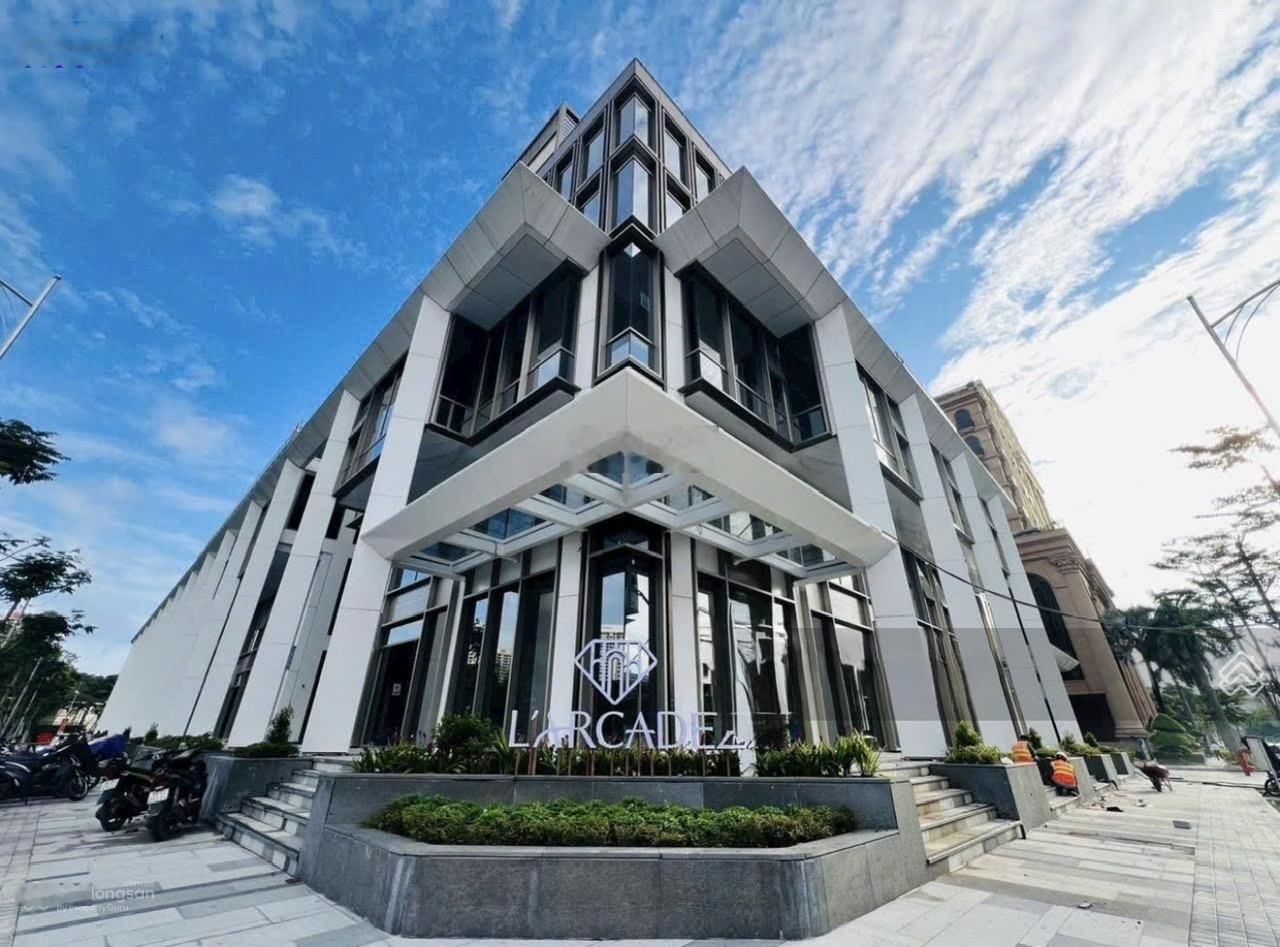 Nhà phố thương mại kết hợp căn hộ The Larcade 2 Phú Mỹ Hưng, Quận 7