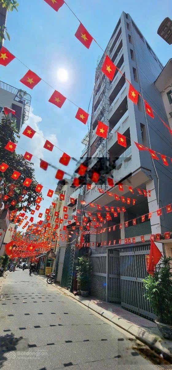 Bán nhà chung cư mini 7.35m, 144m2, đường ngọc Lâm, Long Biên, Hà Nội, giá siêu hời 40 tỷ VND