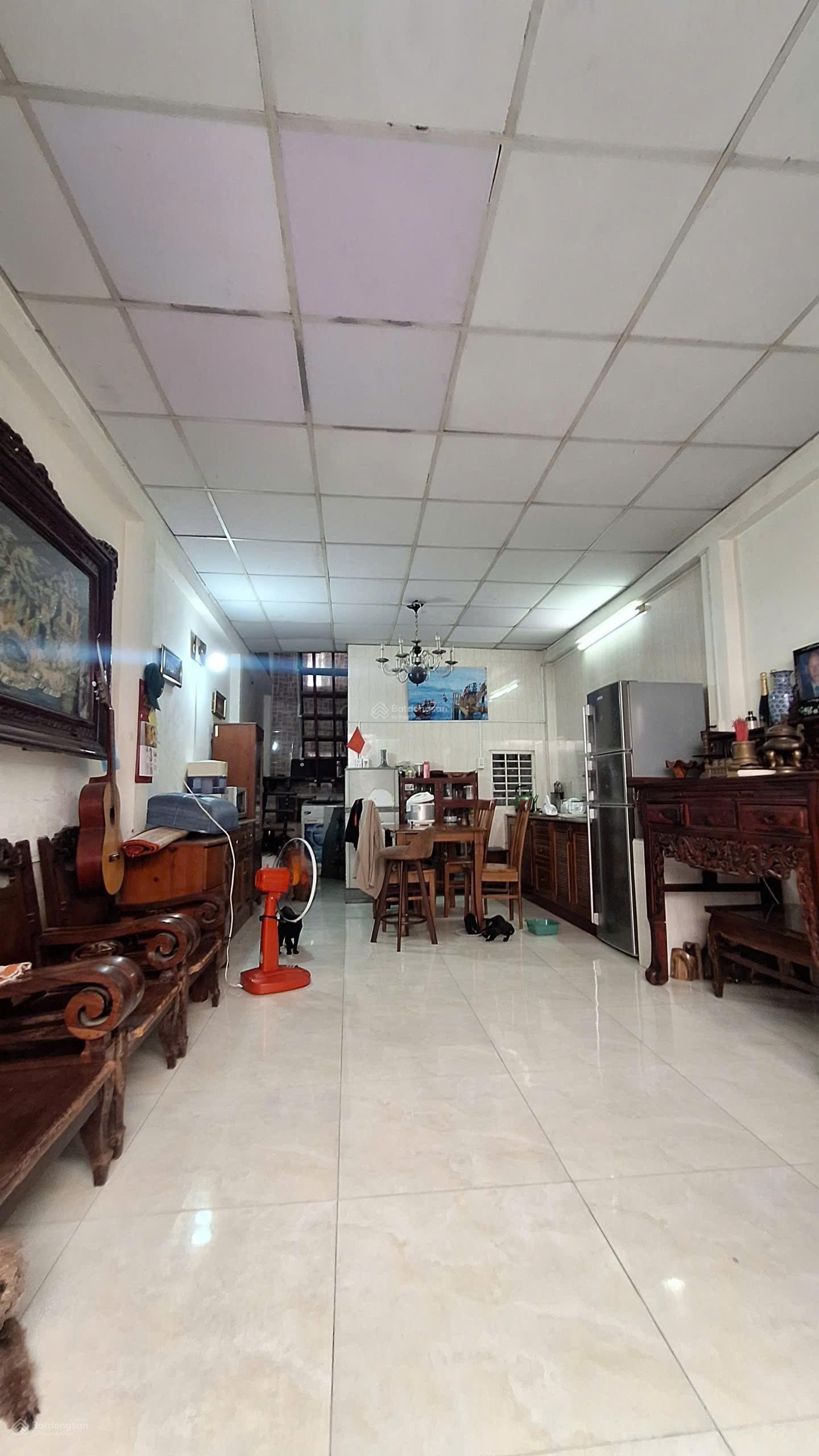 Nhanh mới kịp 44m2 nhà 2 tầng cách hẻm xe hơi tránh chỉ hơn 10m giá chỉ 4.39tỷ