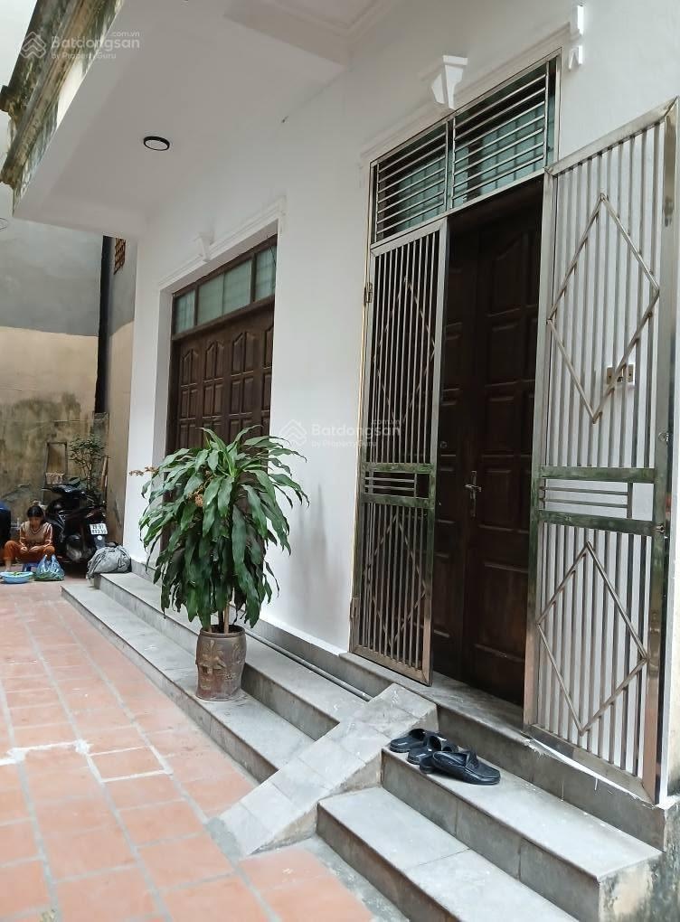 Bán nhà trung tâm ba đình 68m² x 3 tầng, vị trí hiếm, giá tốt 13.8 tỷ