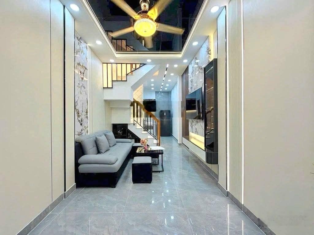 Hàng hiếm tại kim mã, gần phố 36m 3t 7,3 tỷ