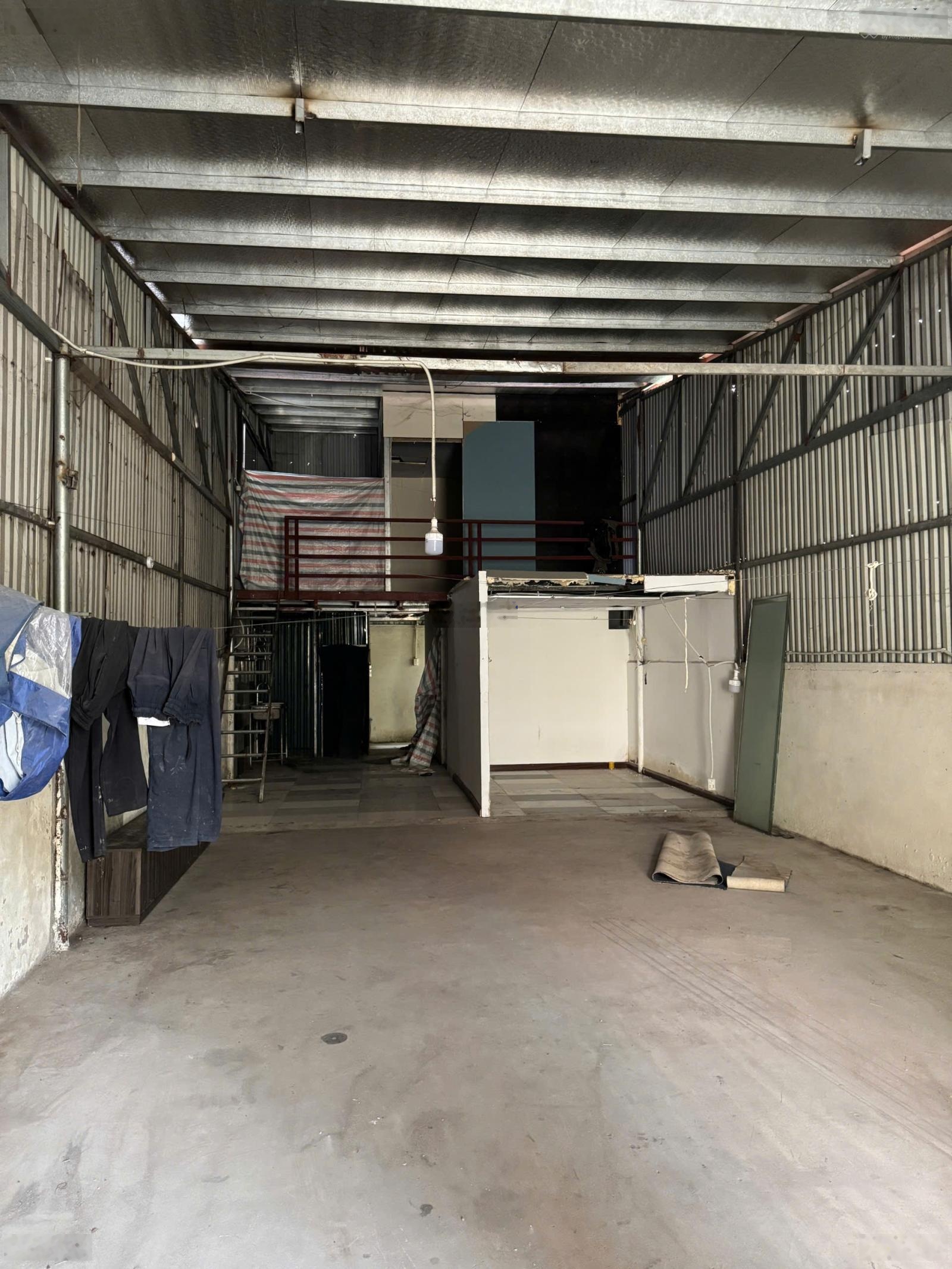 Cho thuê kho, nhà xưởng tại Đường Nguyễn Thời Trung, Thạch Bàn, Long Biên, Hà Nội, 10 triệu, 110m2