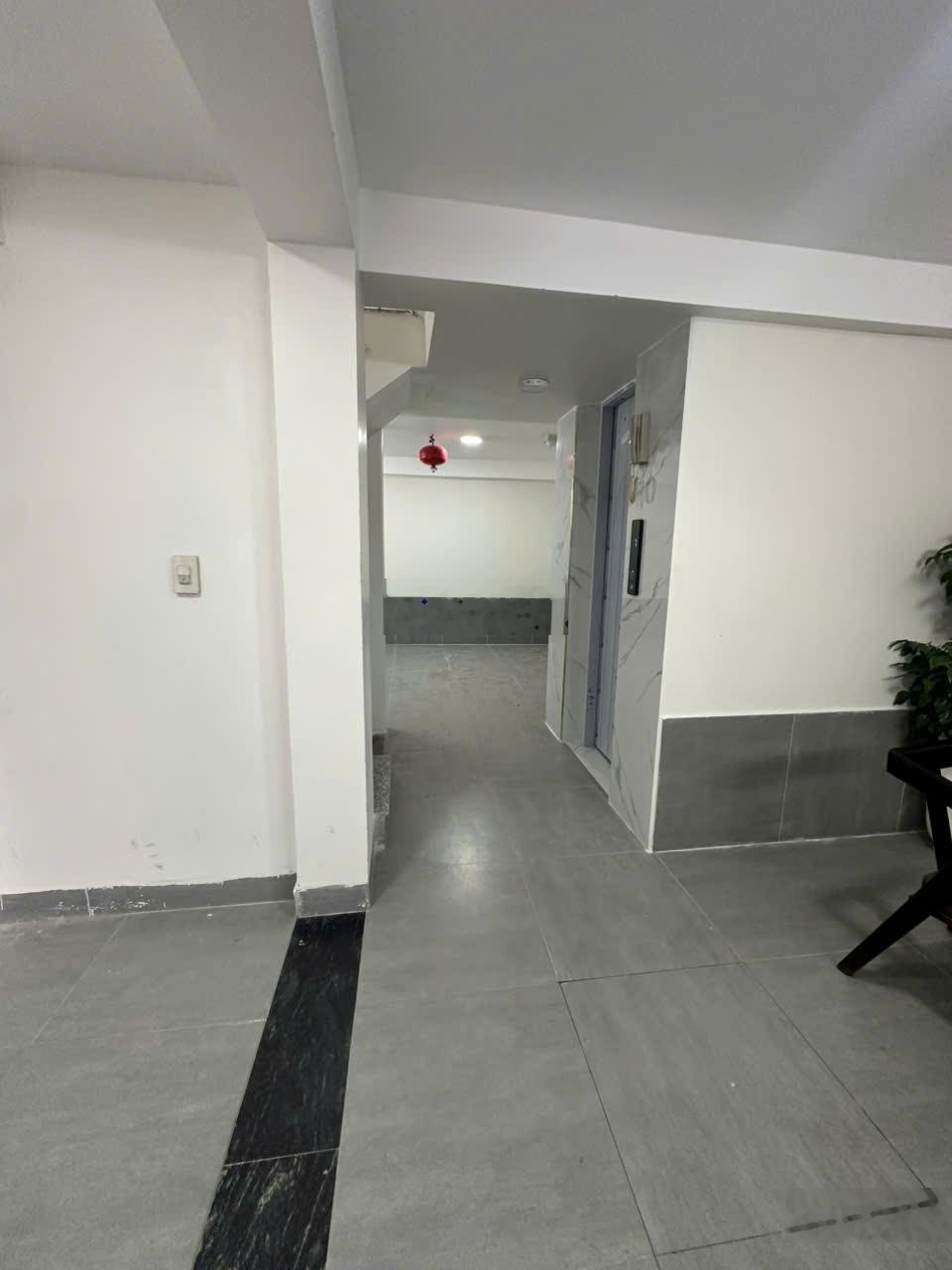 Chủ giảm chào 2 tỷ cho căn CCMN 51m có 11 phòng tại ngọa long - bây h còn 9 tỷ - Lh 0384933891