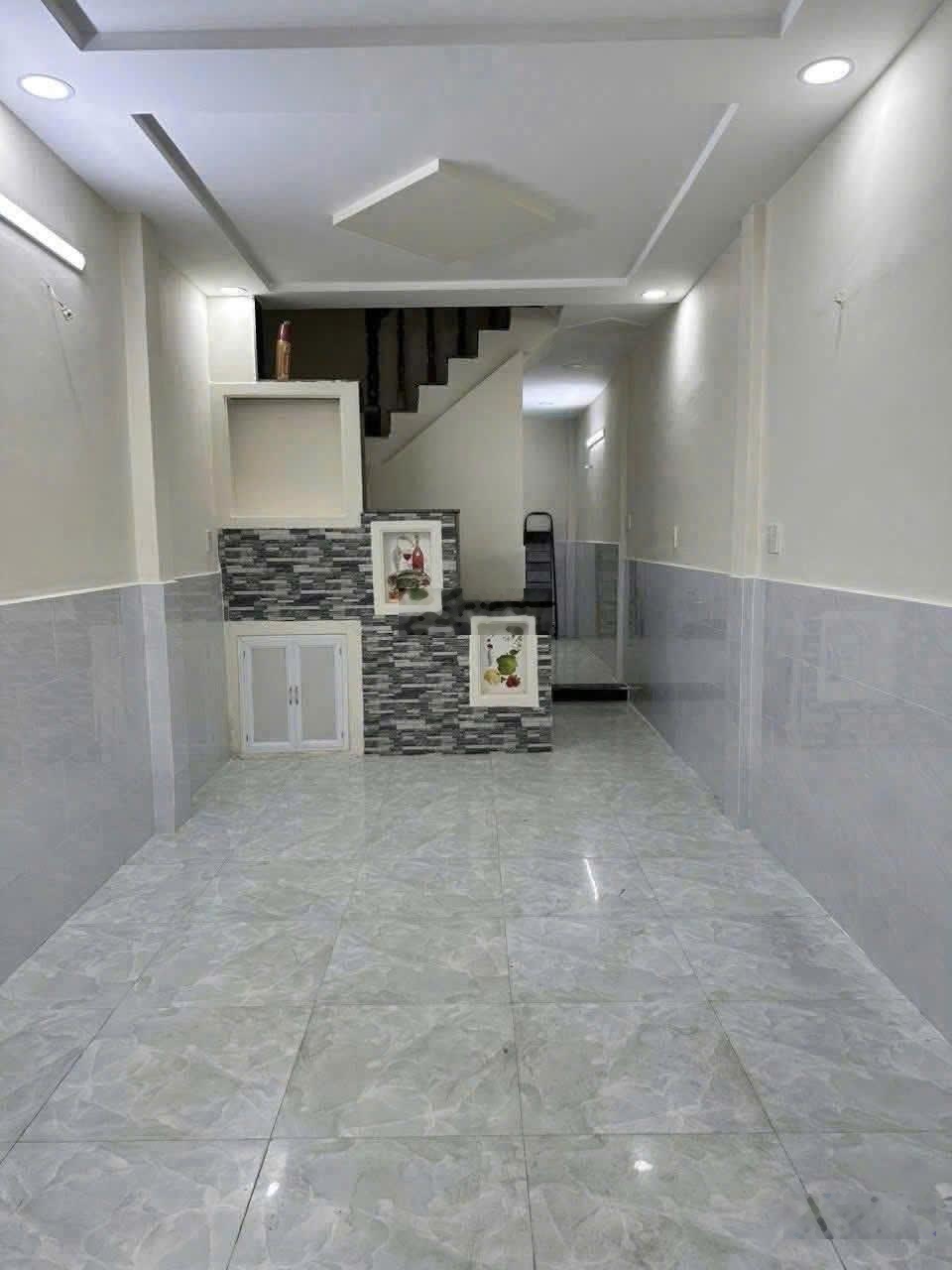 * Hẻm 4m Huỳnh Văn Chính & Kênh Tân Hóa _3 x 11m_ 2 Tấm "2PN + 3WC"