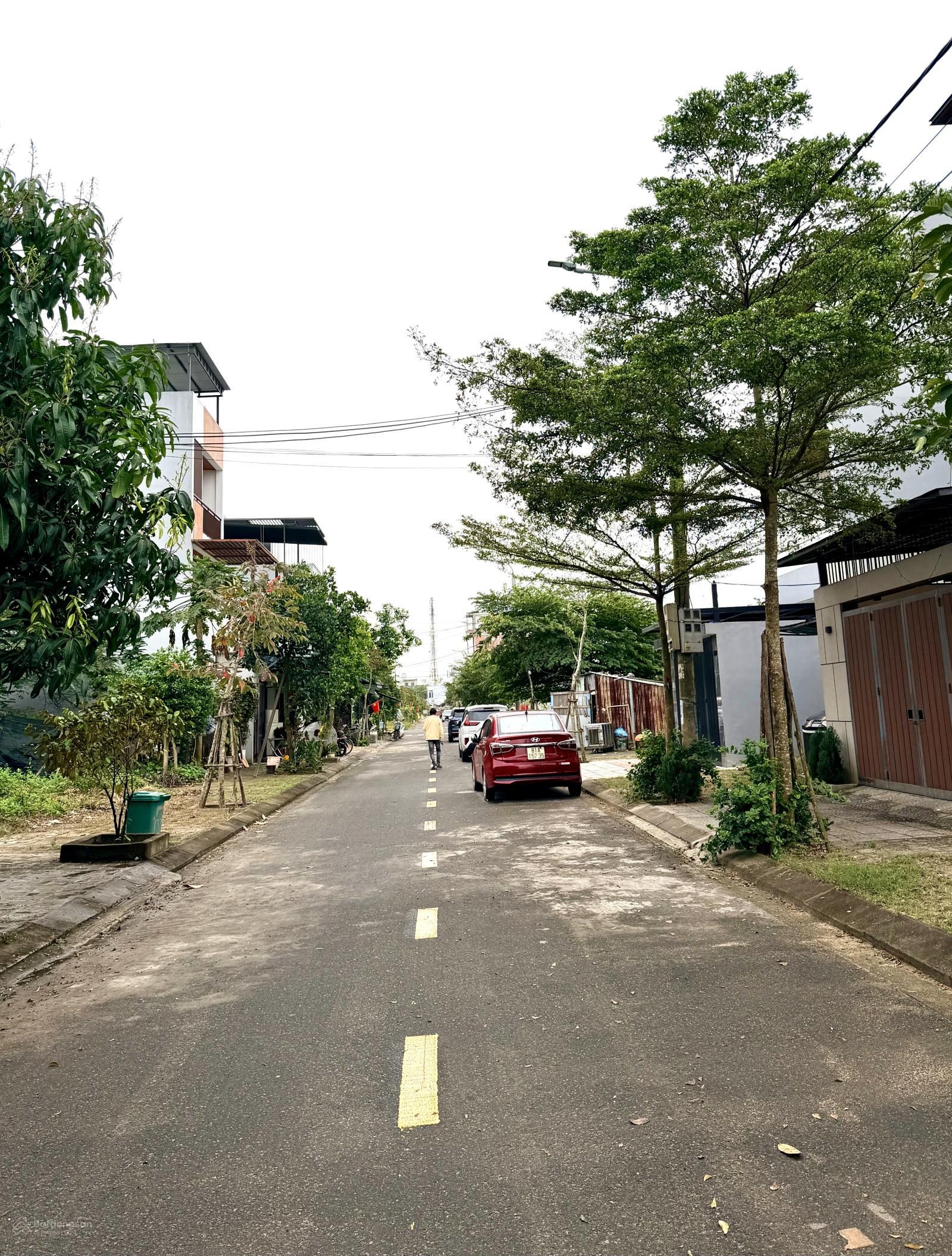 Bán lô đất đường Nguyễn Thành Thọ - TĐC Bình Kỳ - Hướng Đông - song song Võ Chí Công