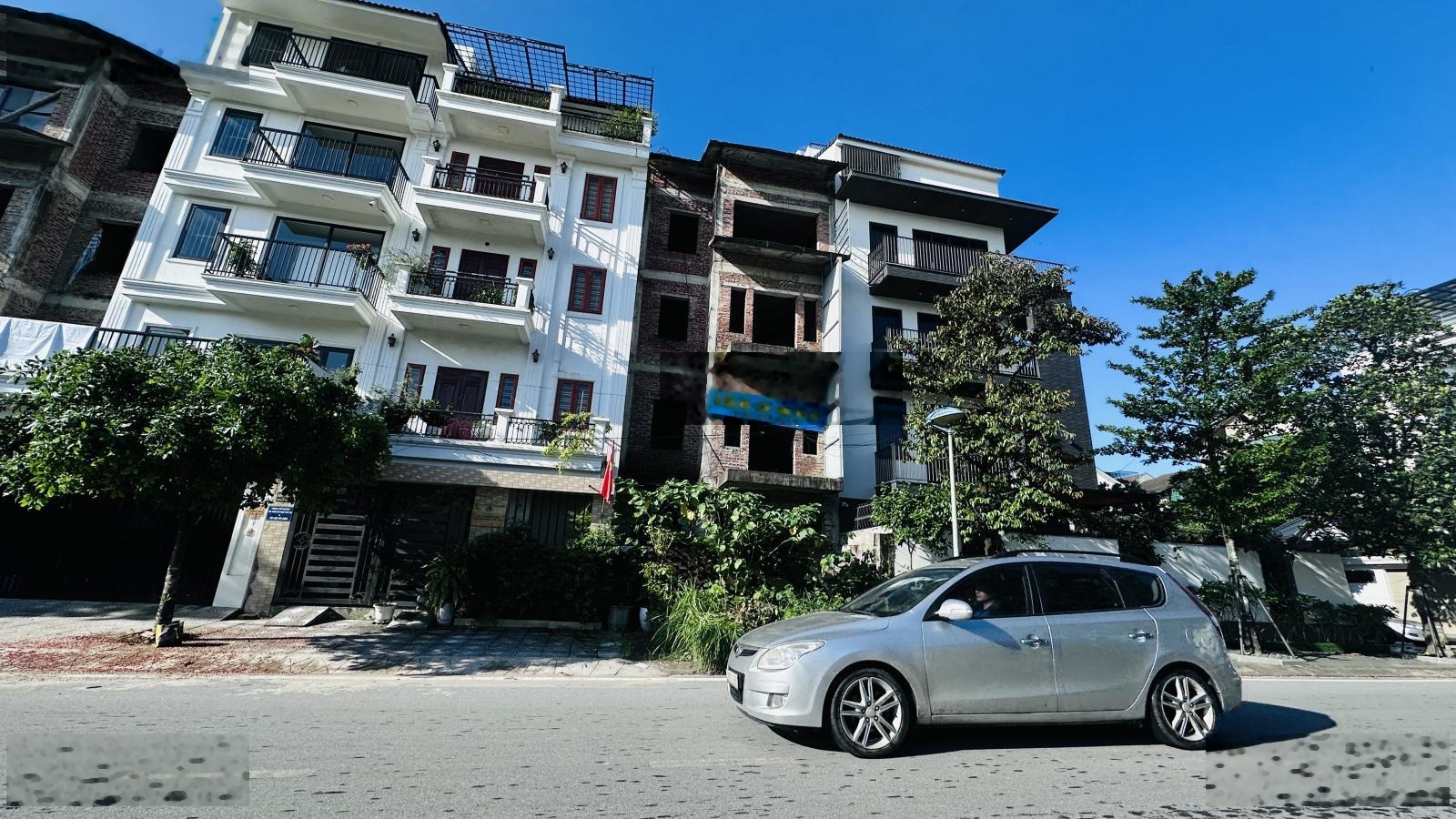 CCMN Đức Diễn 60m2, 7 tầng thang máy, 18 phòng đẹp, ô tô, sát công viên, cho thuê 90tr, 15.8 tỷ TL