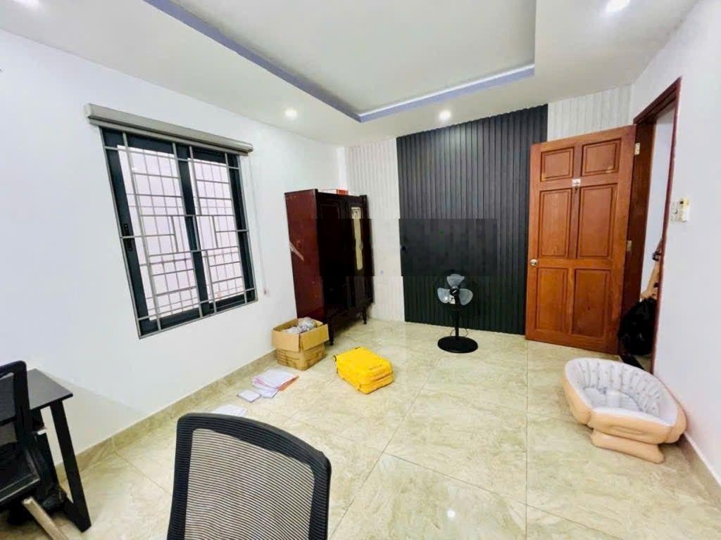 Bán Nhà Mặt Phố Đường 5, Bình Hưng Hòa, Bình Tân, 8,3 tỷ, 80m2