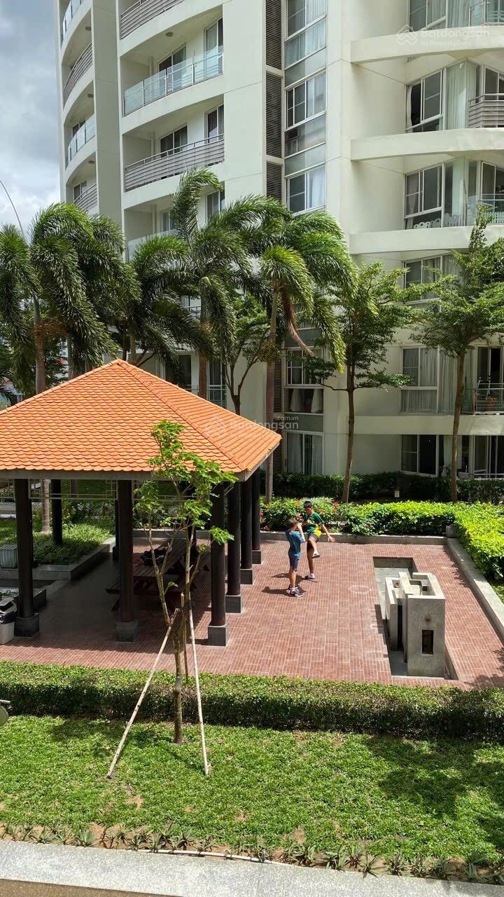 Cho thue căn hộ river park 1, dt 130m2, 3 pn, 2 wc, giá 40 triệu/tháng. Nhà trống.