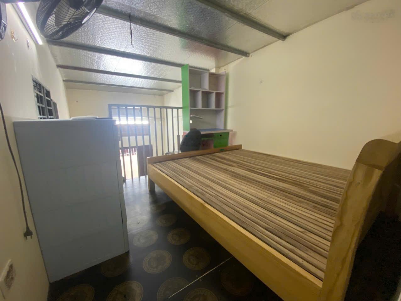 Chính chủ cho thuê nhà đất 37m2 Xuân La Tây Hồ ô tô đỗ cửa