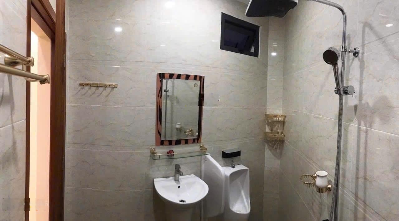 Căn góc kinh doanh 3 mặt tiền trục Hoàng Diệu 2 -Linh Trung - 107m2 - cho thuê tầng trệt 25triệu