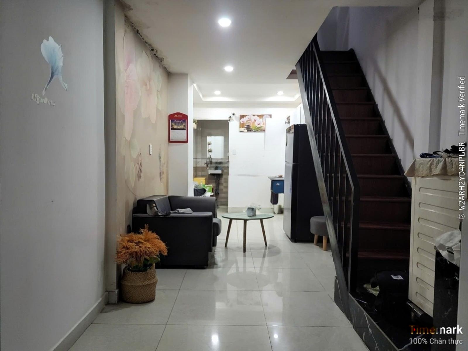 Q10 Tô Hiến Thành - hẻm xe tải 5m nhà 3 tầng 3PN - sổ hồng riêng hoàn công đủ - 5,65 tỷ