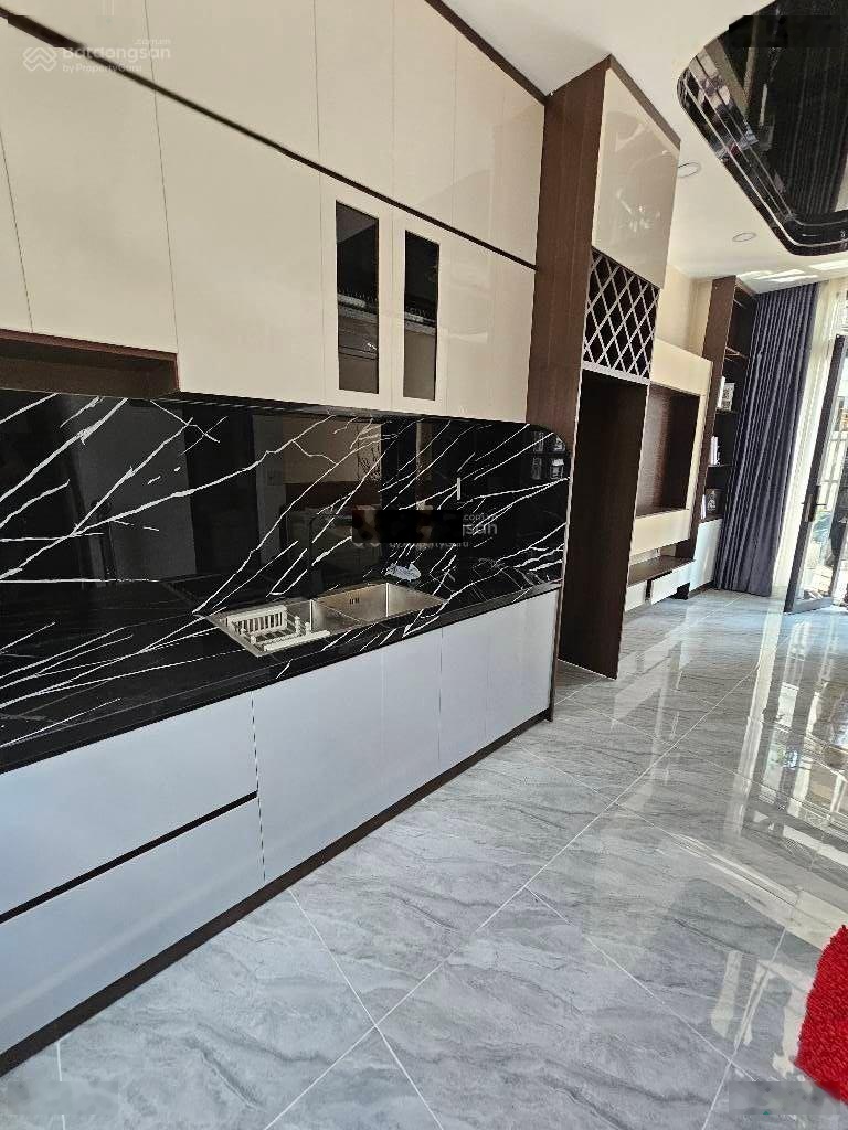 Bán gấp nhà 2 mt trần xuân soạn ngang khủng 4m 4 tầng btct - chỉ 6 tỷ