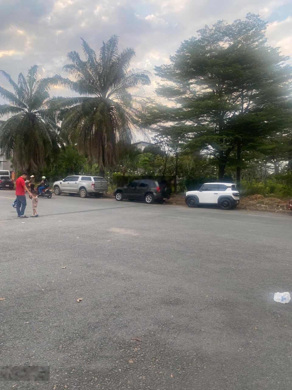 Bán đất nền KDC Nam Long, P. Phước Long, DT 120m2. Giá 115tr/m2 TL