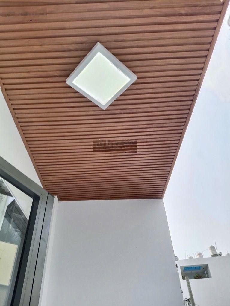 Lê Văn Quới - 40m vuông - 3PN - Không lộ giới - Hẻm 4m - Hoàn công - Nhà nở hậu - Giá chỉ 4.55 tỷ