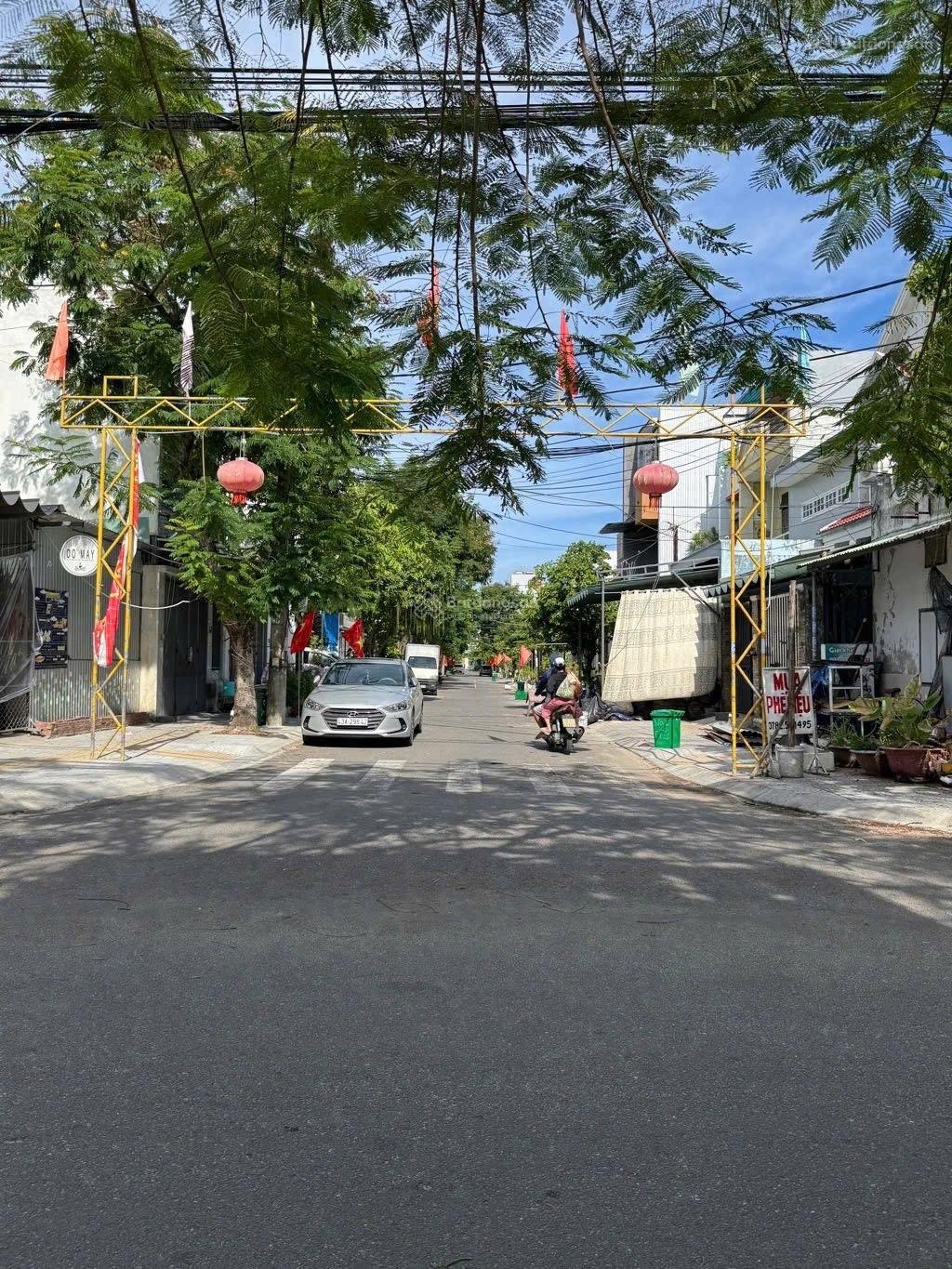 Bán nhà 2 tầng đường Nam Thọ 2, Q Sơn Trà, gần biển Mân Thái. 115m2 giá đầu tư