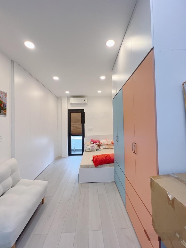 Góc 2 mặt tiền hẻm xe hơi sát mt ngô tất tố kế đh tôn đức thắng 45m 2 lầu . giá 10 tỷ.