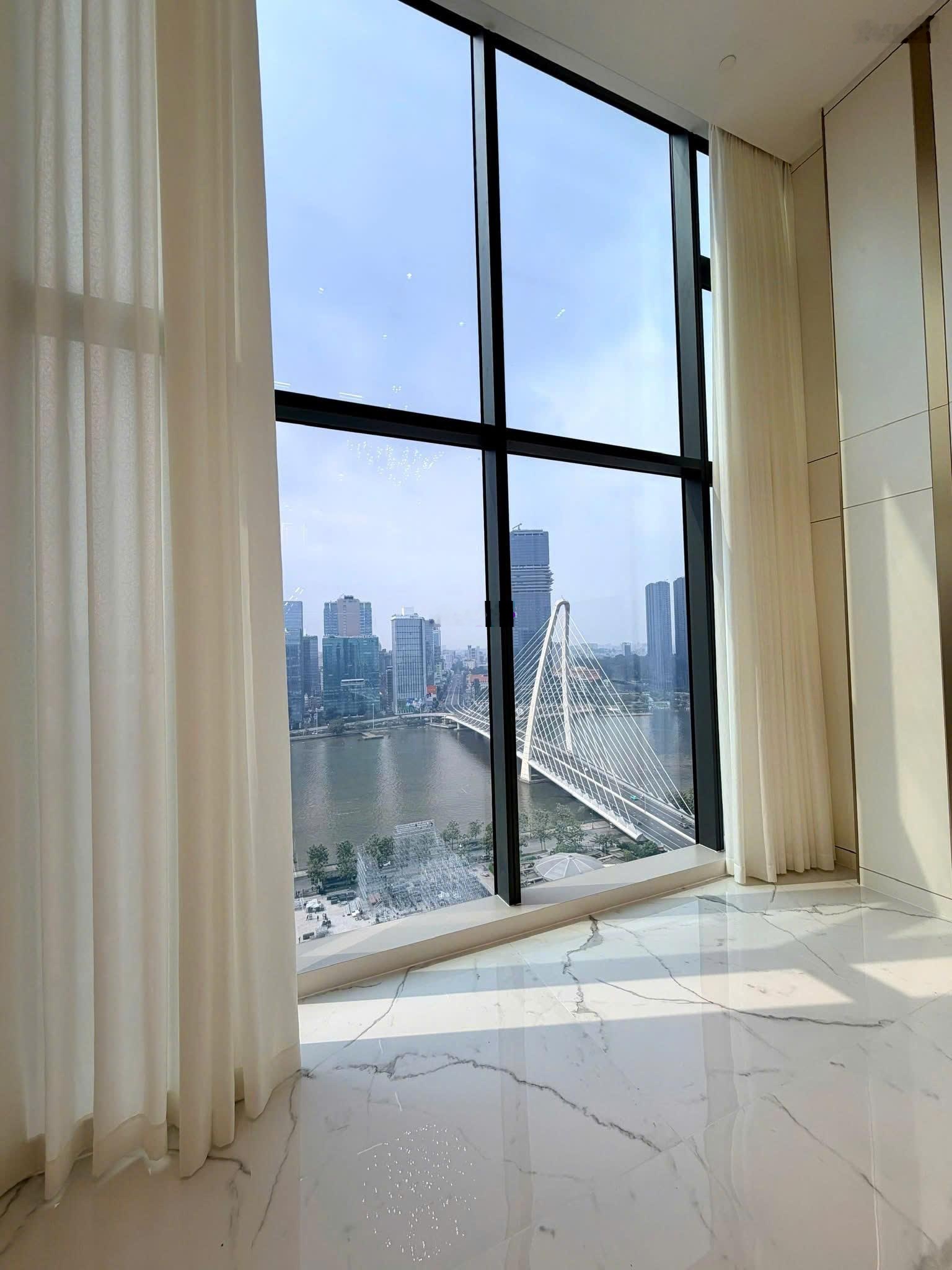 Siêu phẩm loft 3pn ntcb view sông trực diện quận 1 cho thuê lh 0363810853