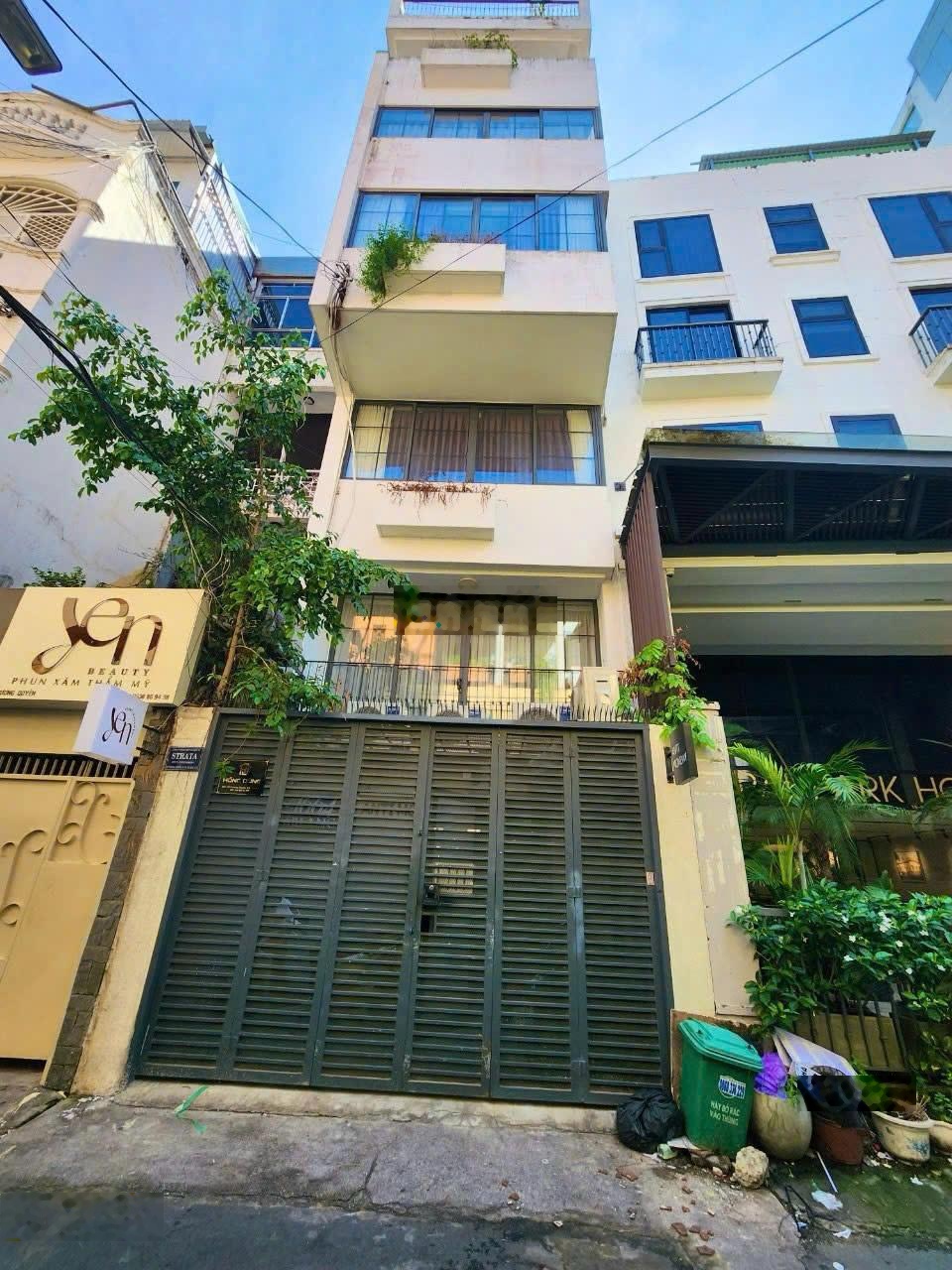 CC bán nhà mặt tiền Hai Bà Trưng, Quận 3 - DT 5,1 x 22(110m2) - 4 Tầng - HĐT: 70tr/th