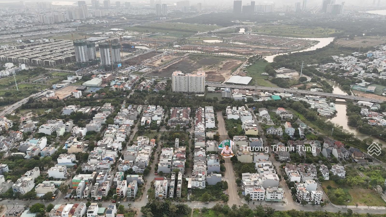 Bán đất nhà phố Nam Long, diện tích (4,5x20)m2 đường 16m gần công viên. Giá 9,8 tỷ