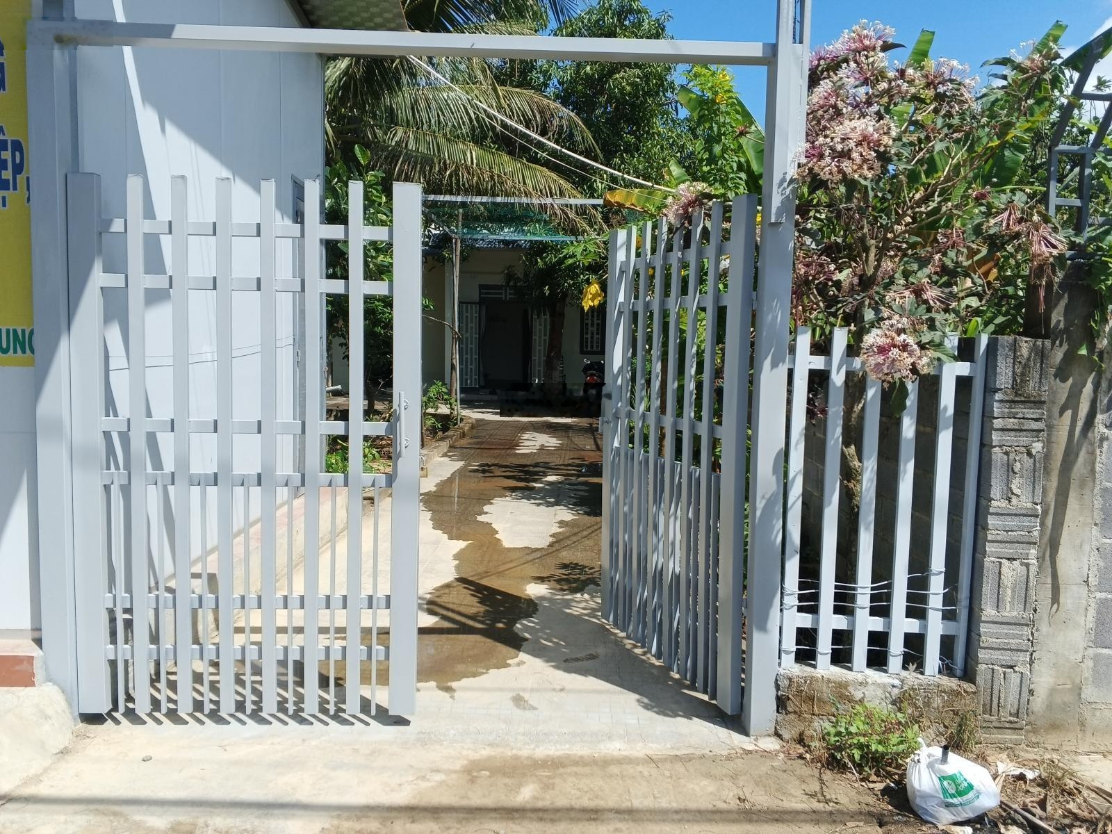 Nhà cho thuê nhà mặt tiền Hương Lộ 39. Để ở và kết hợp buôn bán