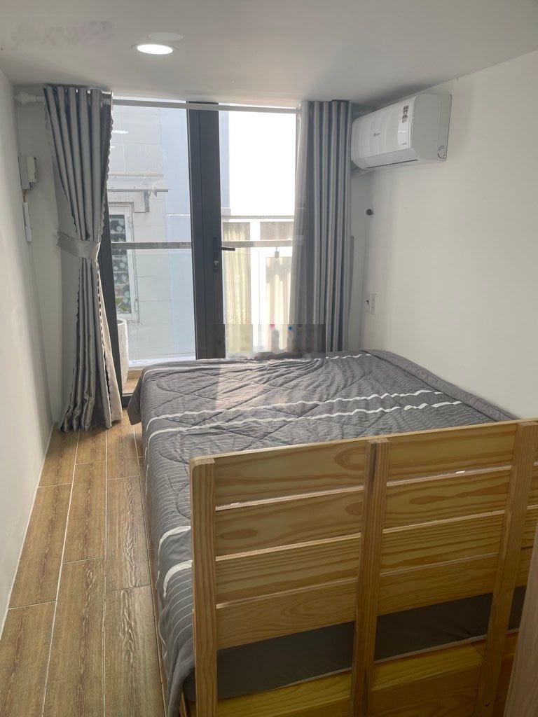 Q1, cống quỳnh -giá:4,45ty -6 tầng -3pn3wc- lh: vân 0388515384