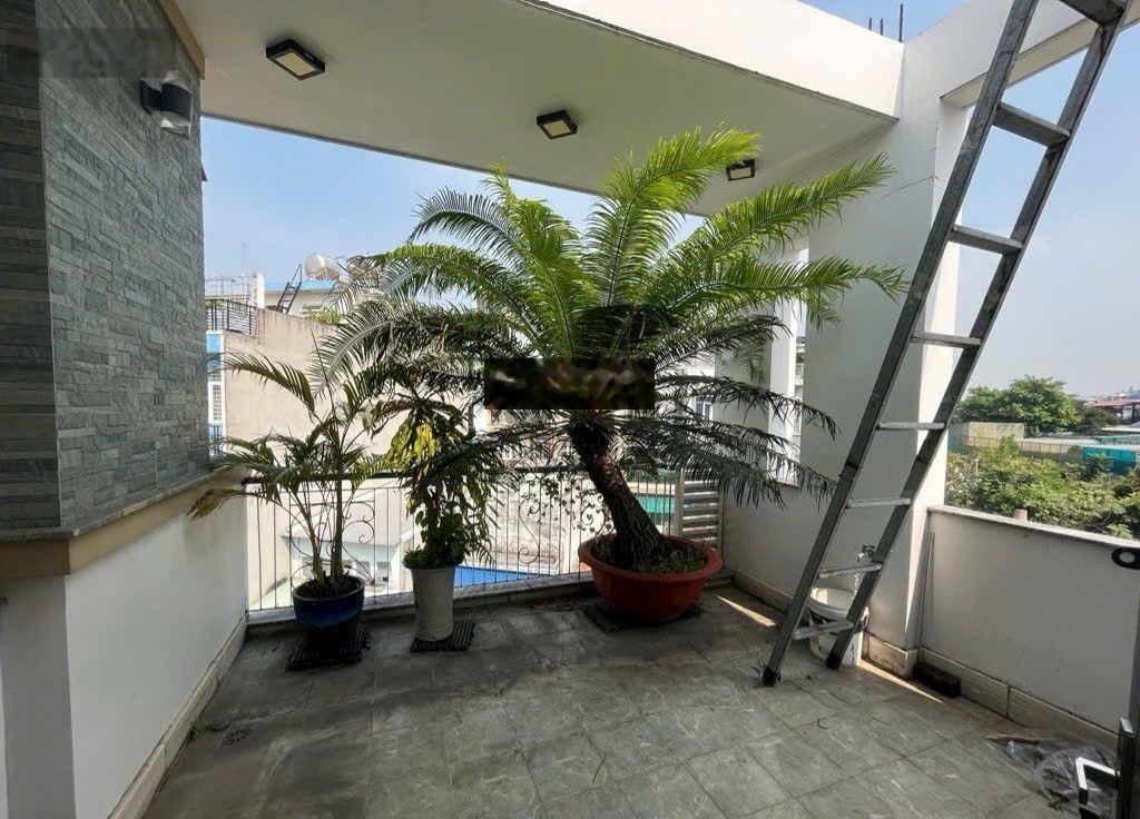 Nhà phố Gò Dưa sát chợ Tam Bình 80m | 3 tầng | 3PN 4WC | sân thượng KDC Lan Phương