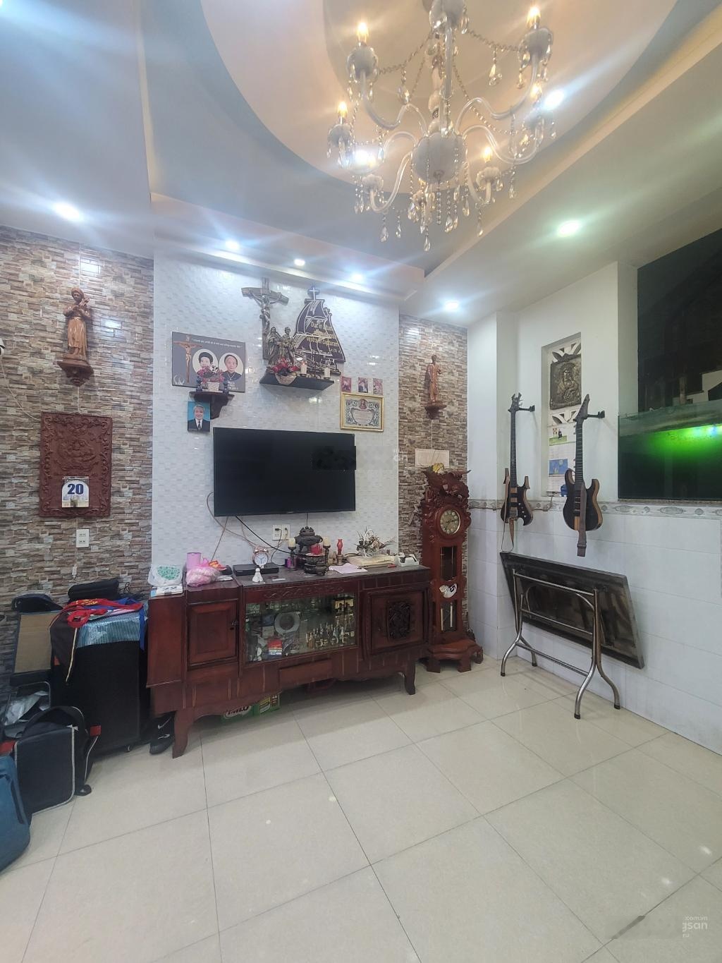 Bán Nhà 4 Tầng BTCT, Hẻm Xe Hơi, Đồng Đen, Phường 12, Tân Bình, Chỉ 9.95 Tỷ