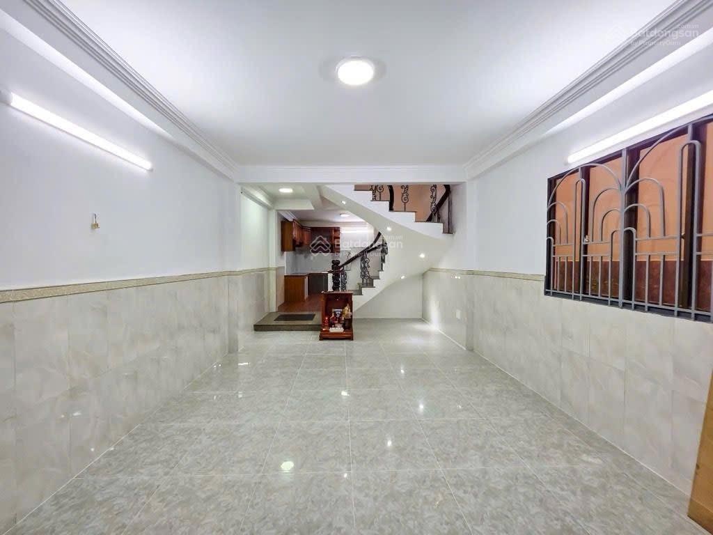 Nhà 3 Tầng BTCT,Nguyễn Thị Thập Q7 nd,4x14m.Chỉ 7 tỷ hơn,SHR HC