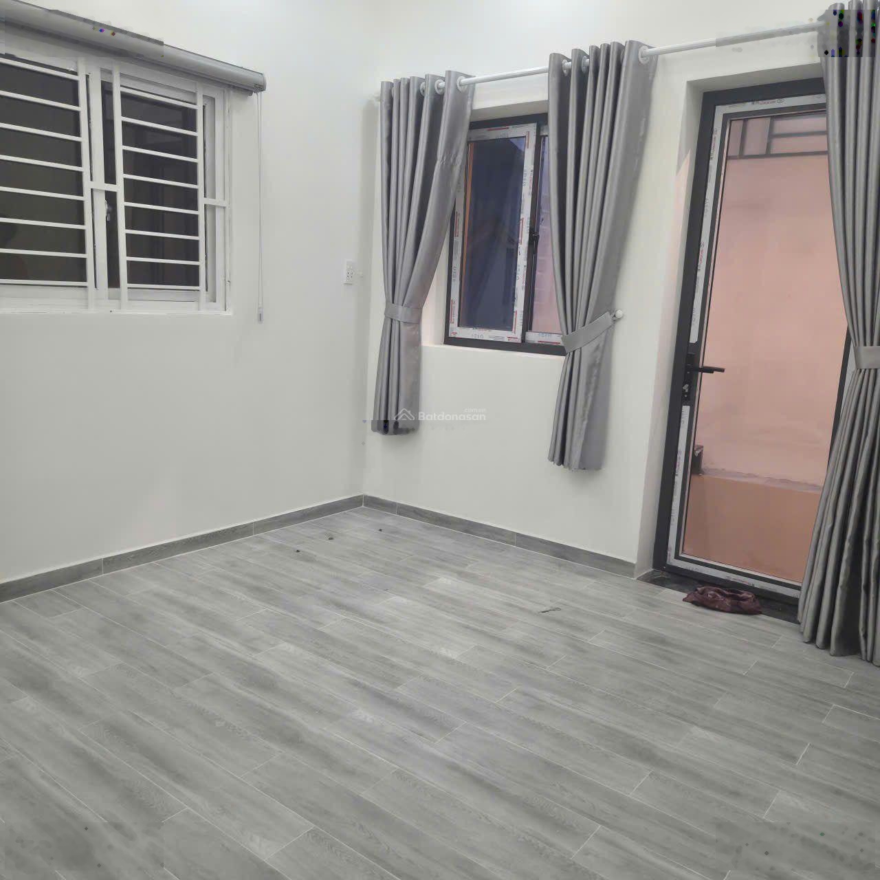 Nhà hẻm 260 lưu Hữu Phước P15 Q8 ngang 3,5m nở hậu 3,95m dài 12 luôn sân, DT đất 44,5m2. Giá 4tỷ480