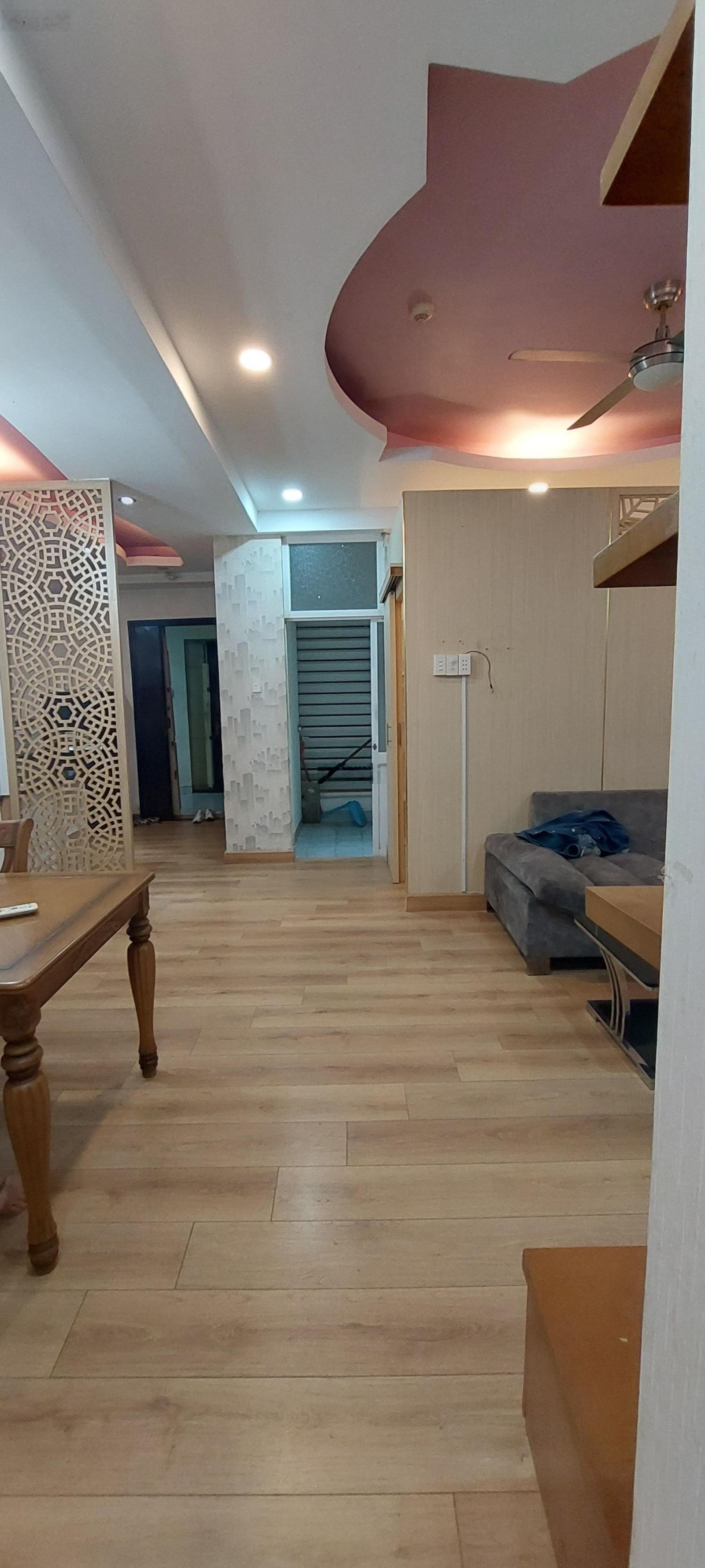 Căn hộ rất đẹp Petroland quận 2, DT 80m2, 2PN, 2WC, đầy đủ nội thất, giá rẻ 9triệu. 0907706348